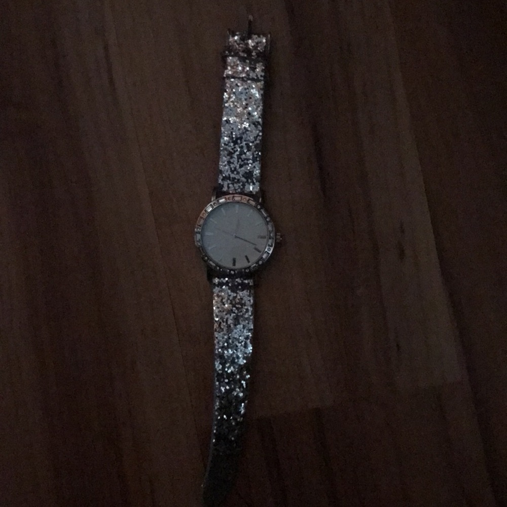 Watch - Picture 2 of 2
